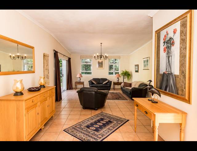 3 BEDROOM HOUSE TO LET IN NEWLANDS